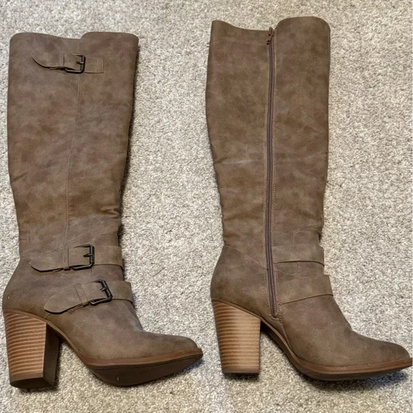 JustFab Brown Heeled Boots - Picture 1 of 6